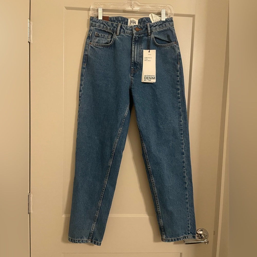 NWT Zara high Rize mom jeans size 38